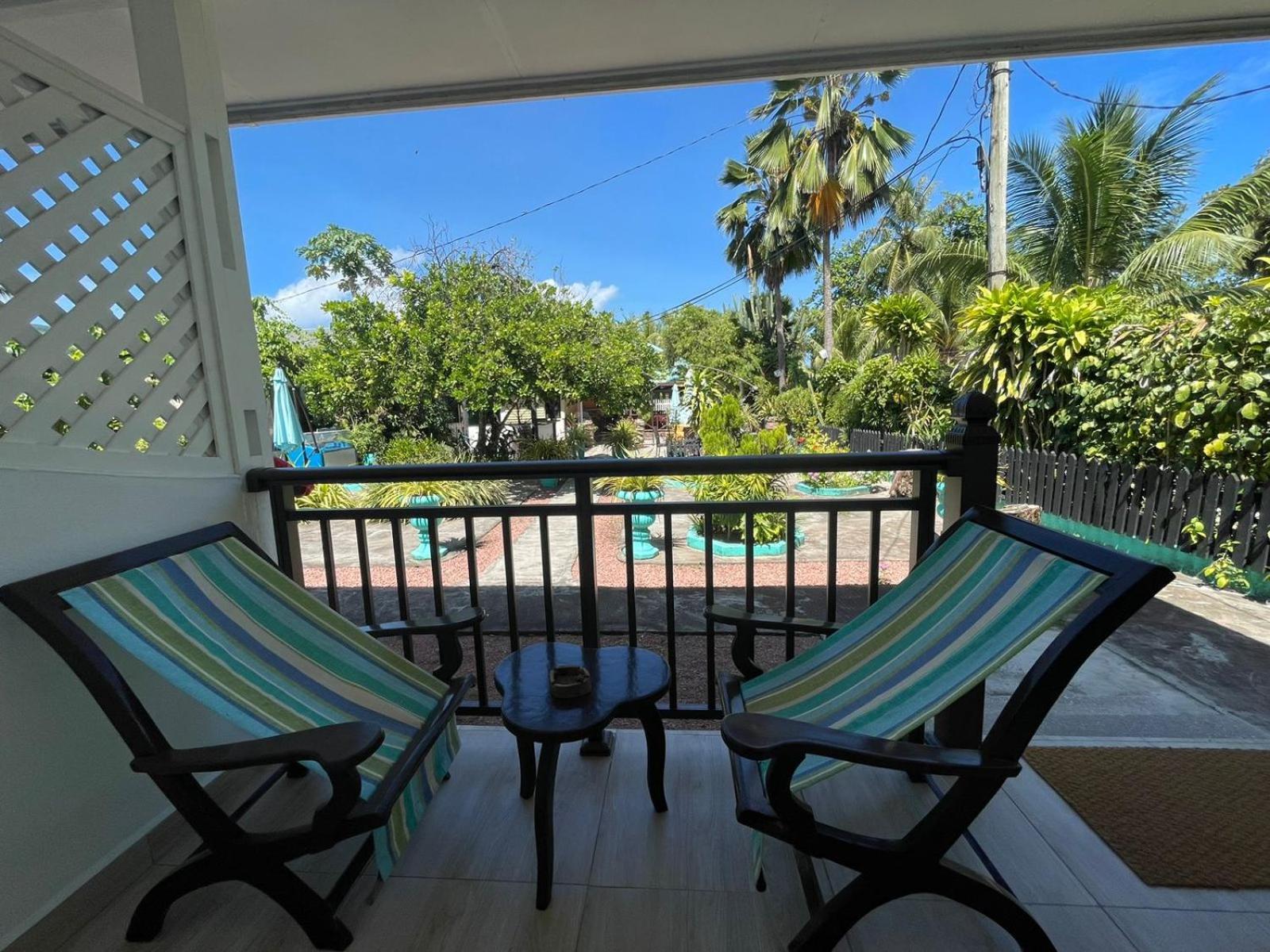 Chez Marston Hotel La Digue Exterior photo